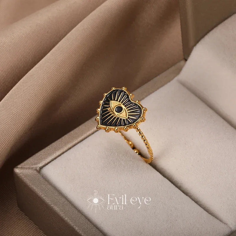 Vintage Evil Eye Ring - Resizable / Heart